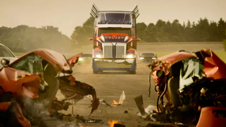 Δώρα μεταμορφωθείτε! Κερδίστε συλλεκτικά merchandise από το «Transformers 4 Εποχή Αφανισμού»